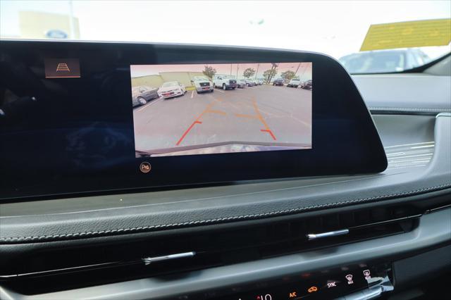used 2024 Cadillac XT4 car, priced at $43,016