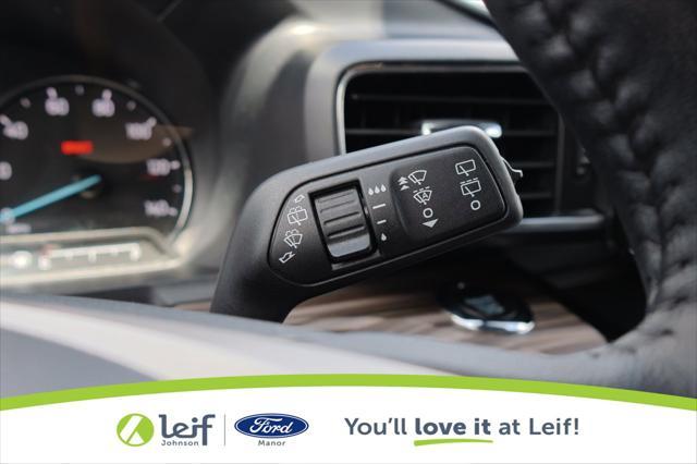 used 2024 Ford Explorer car