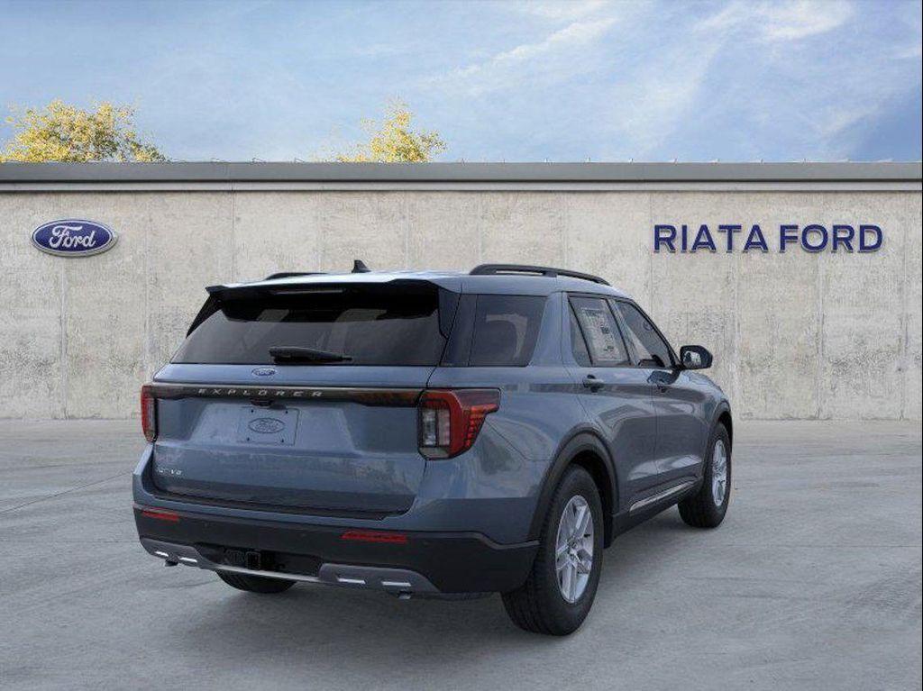 new 2025 Ford Explorer car, priced at $42,535