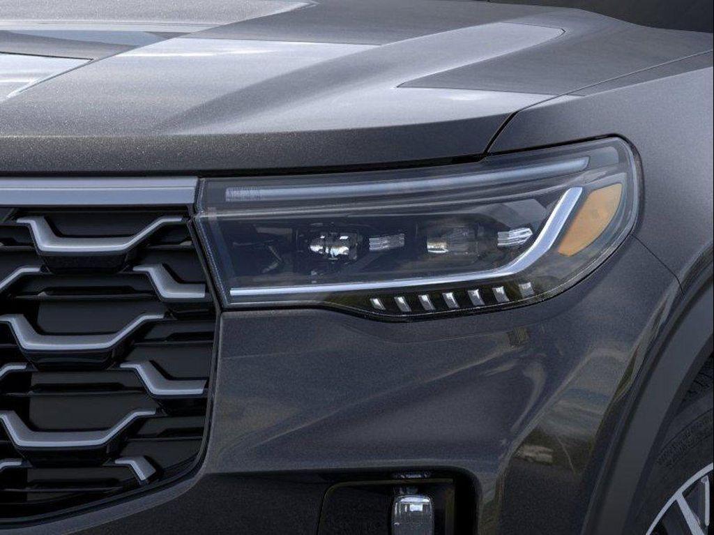 new 2025 Ford Explorer car, priced at $59,900
