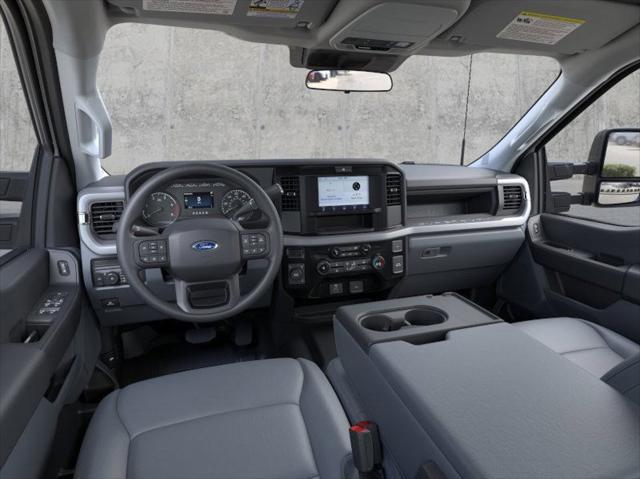 new 2025 Ford F-350 car, priced at $68,370