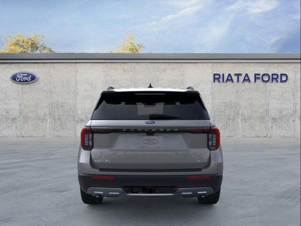 new 2025 Ford Explorer car, priced at $47,515