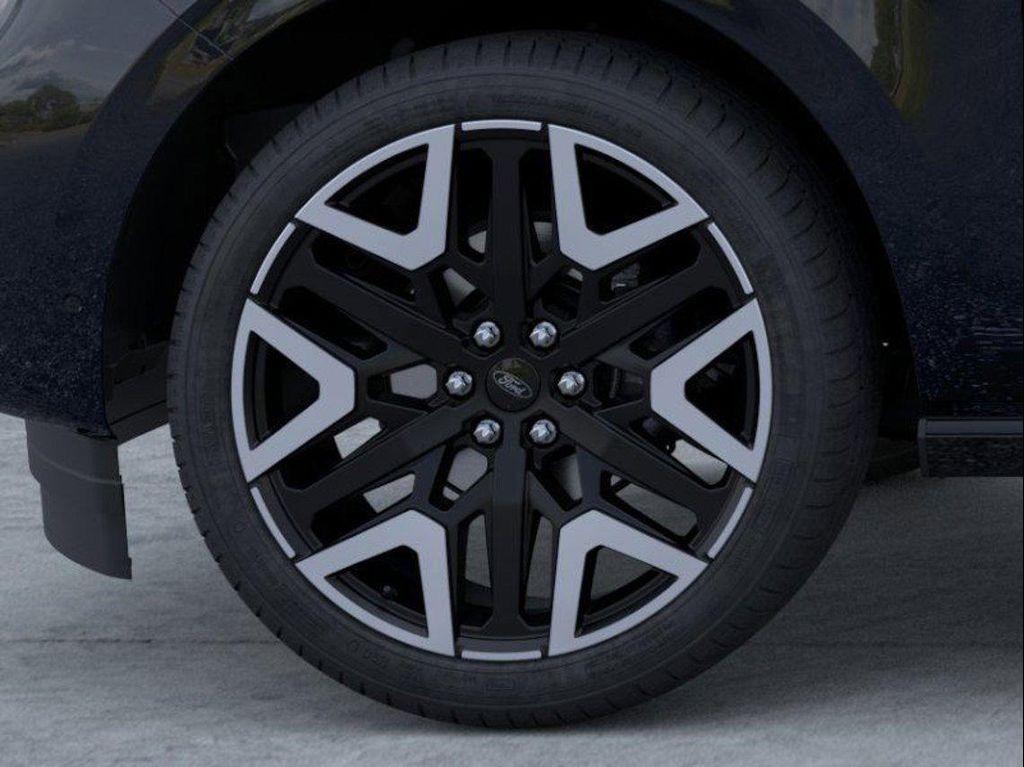 new 2025 Ford Expedition Max car, priced at $94,950