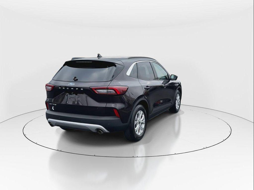 used 2023 Ford Escape car, priced at $20,989