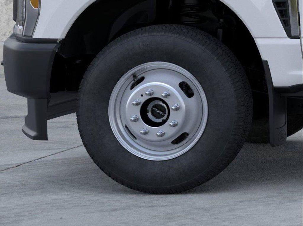 new 2025 Ford F-350 car, priced at $69,700