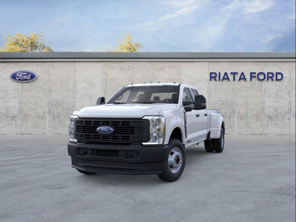 new 2025 Ford F-350 car, priced at $69,700