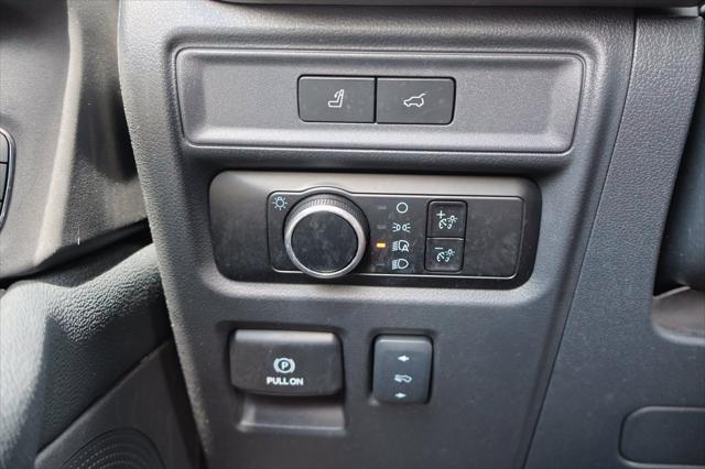 used 2024 Ford Expedition car, priced at $55,000