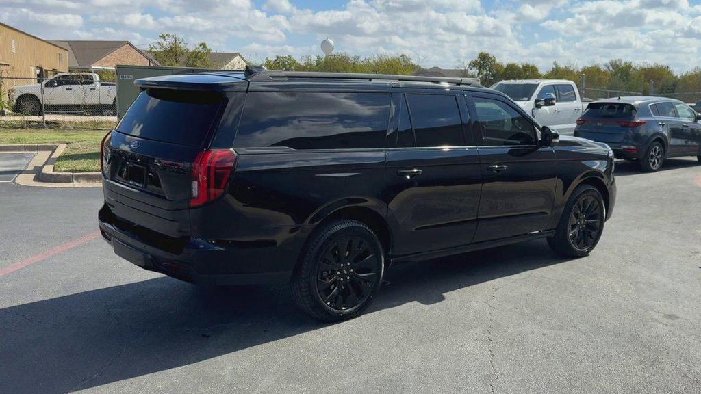 used 2025 Ford Expedition Max car, priced at $79,500
