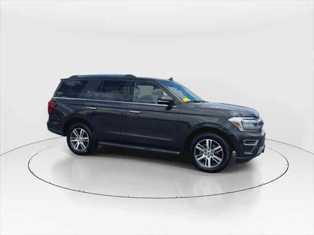 used 2024 Ford Expedition car, priced at $59,935