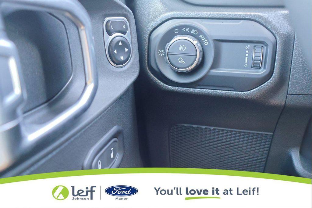 used 2023 Jeep Gladiator car, priced at $34,535