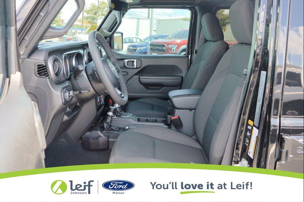 used 2023 Jeep Gladiator car, priced at $34,535