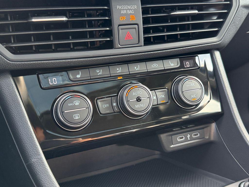 used 2024 Volkswagen Jetta car, priced at $21,000