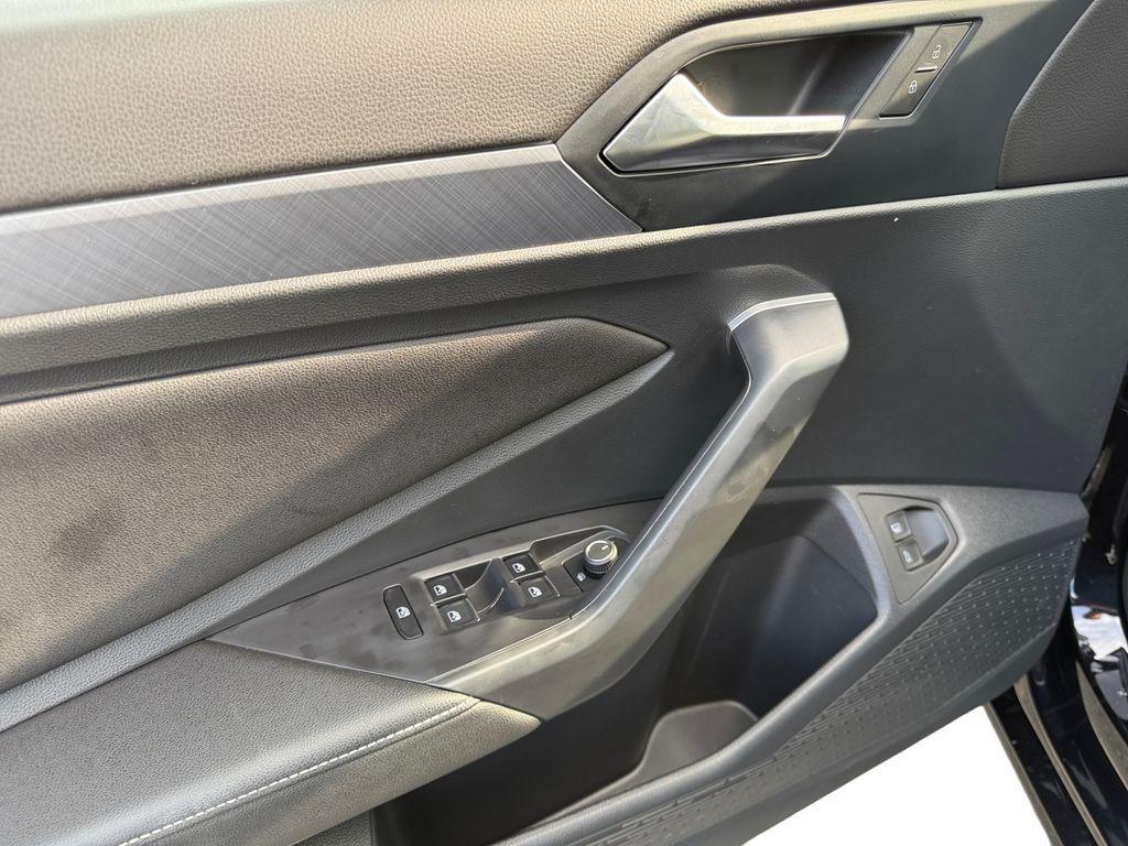 used 2024 Volkswagen Jetta car, priced at $21,000