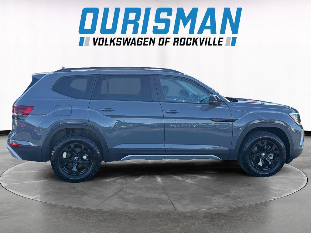 used 2025 Volkswagen Atlas car, priced at $38,500