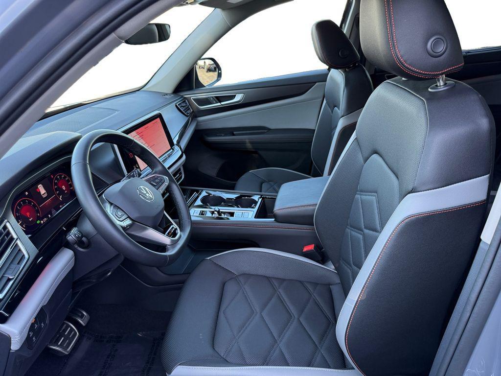 used 2025 Volkswagen Atlas car, priced at $38,500
