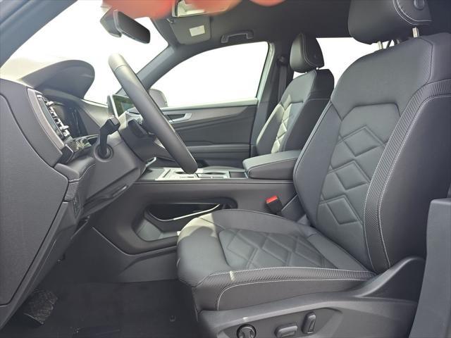 new 2025 Volkswagen Atlas Cross Sport car, priced at $39,044