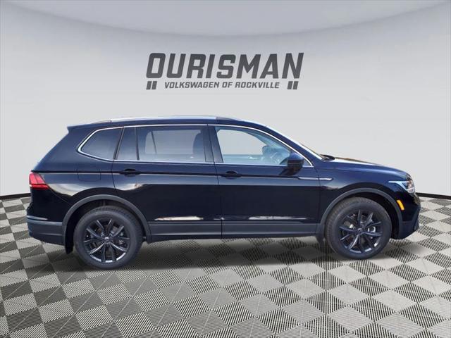 new 2024 Volkswagen Tiguan car, priced at $35,206