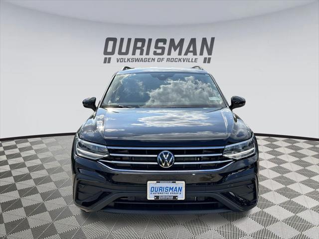 new 2024 Volkswagen Tiguan car, priced at $31,714