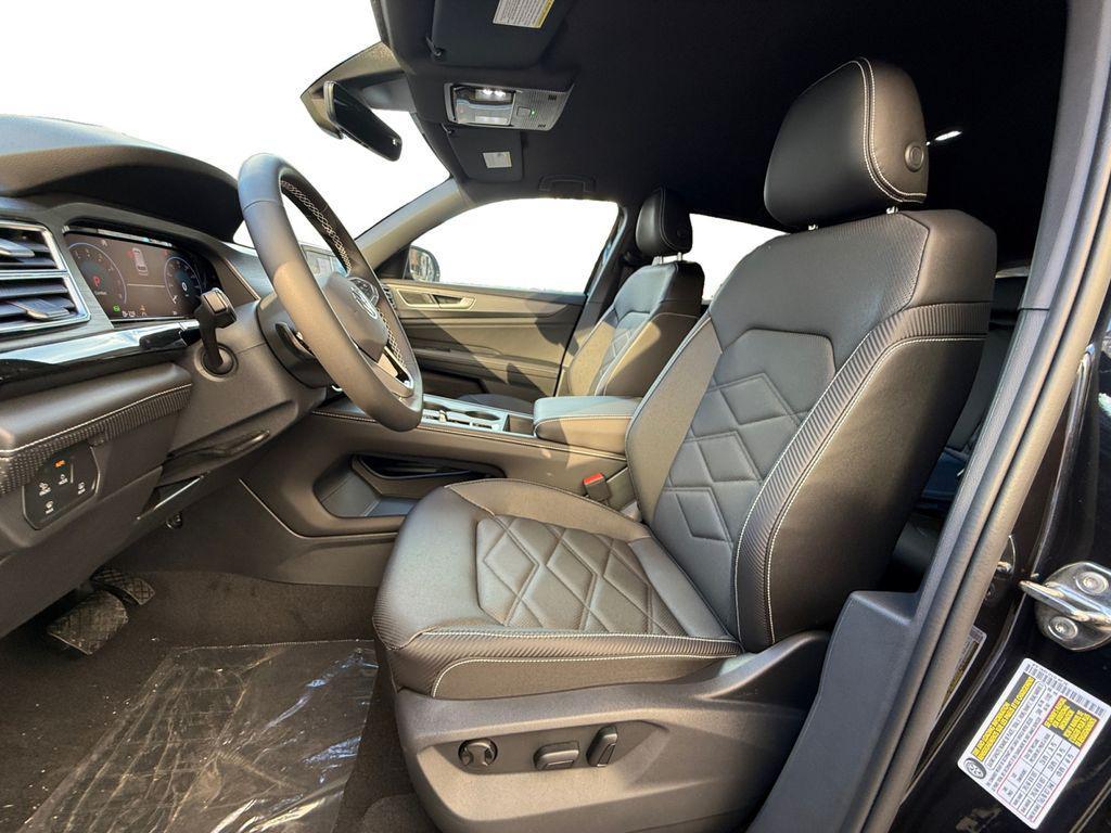 new 2026 Volkswagen Atlas Cross Sport car, priced at $40,418