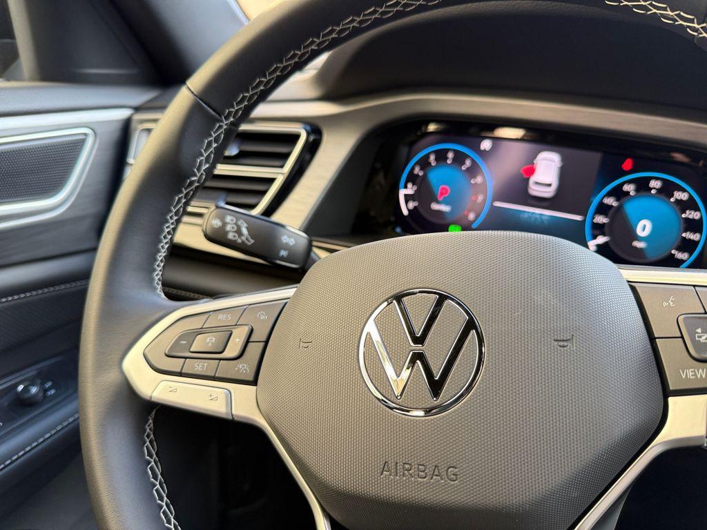 new 2026 Volkswagen Atlas Cross Sport car, priced at $40,418