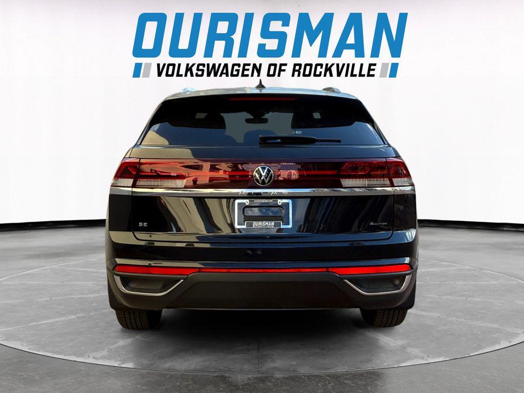 new 2026 Volkswagen Atlas Cross Sport car, priced at $40,418