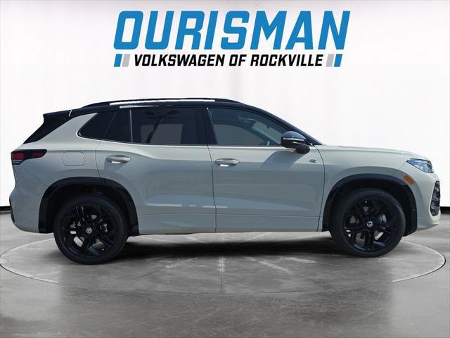 new 2025 Volkswagen Tiguan car, priced at $38,229