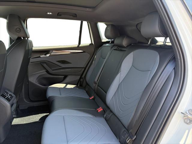 new 2025 Volkswagen Tiguan car, priced at $37,917