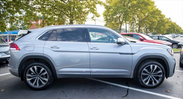 used 2020 Volkswagen Atlas Cross Sport car, priced at $28,644