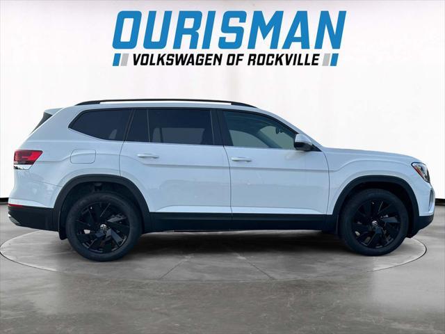 new 2025 Volkswagen Atlas car, priced at $45,936