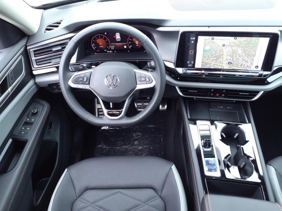 new 2024 Volkswagen Atlas car, priced at $46,726