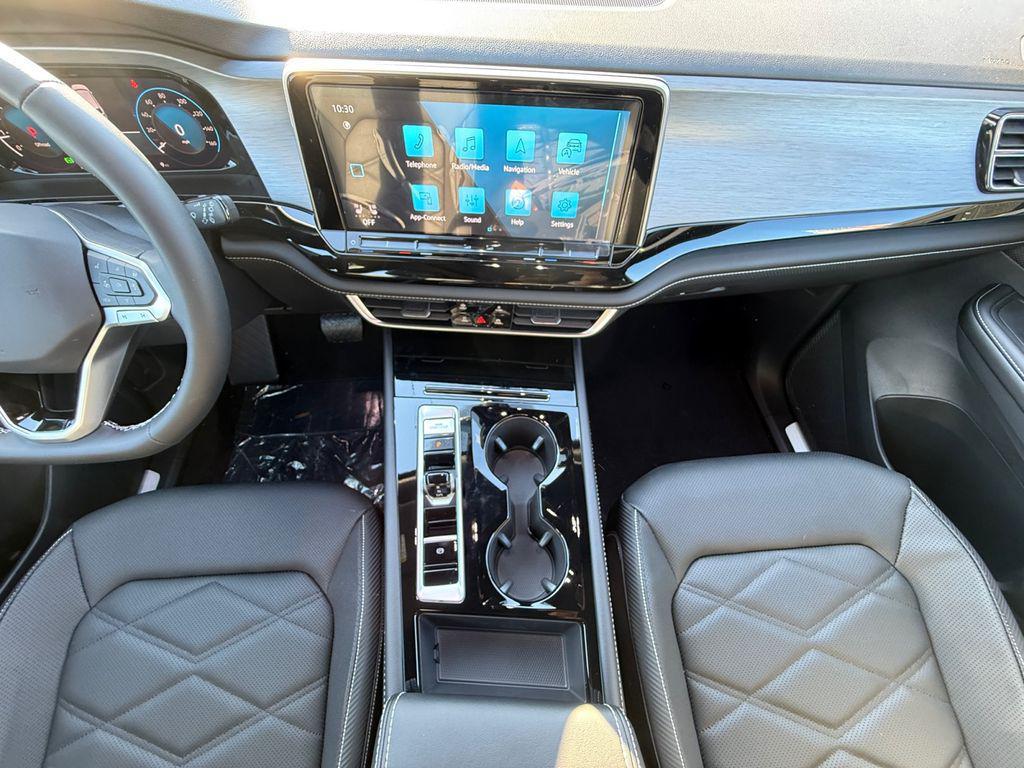 new 2026 Volkswagen Atlas Cross Sport car, priced at $45,526