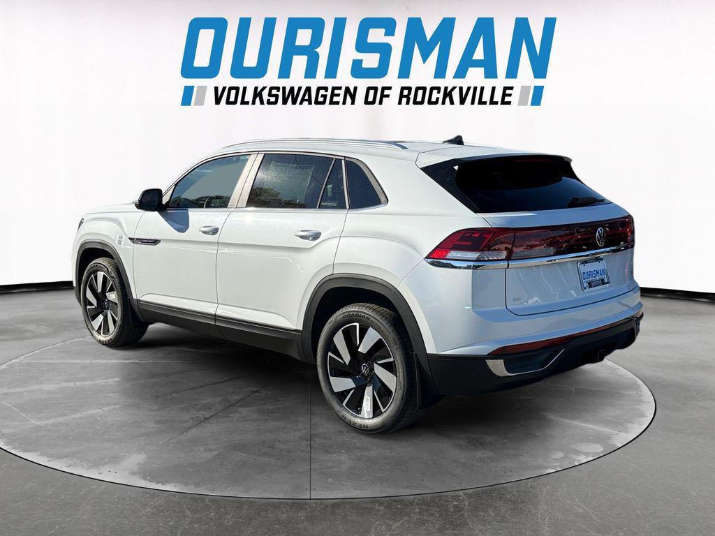new 2026 Volkswagen Atlas Cross Sport car, priced at $45,526