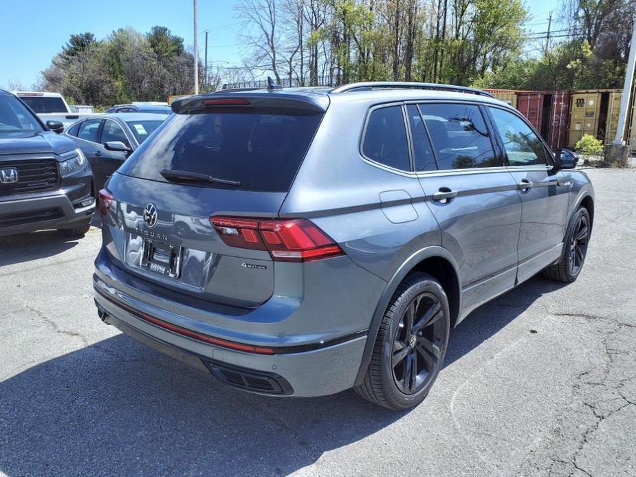 new 2024 Volkswagen Tiguan car, priced at $33,865