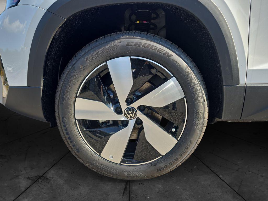 new 2025 Volkswagen Taos car, priced at $27,010