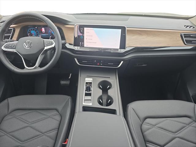 new 2025 Volkswagen Atlas car, priced at $39,698