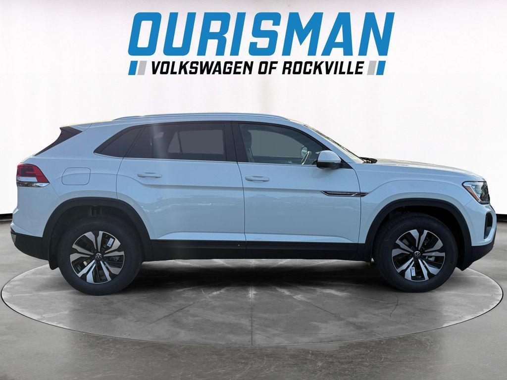 new 2026 Volkswagen Atlas Cross Sport car, priced at $40,355