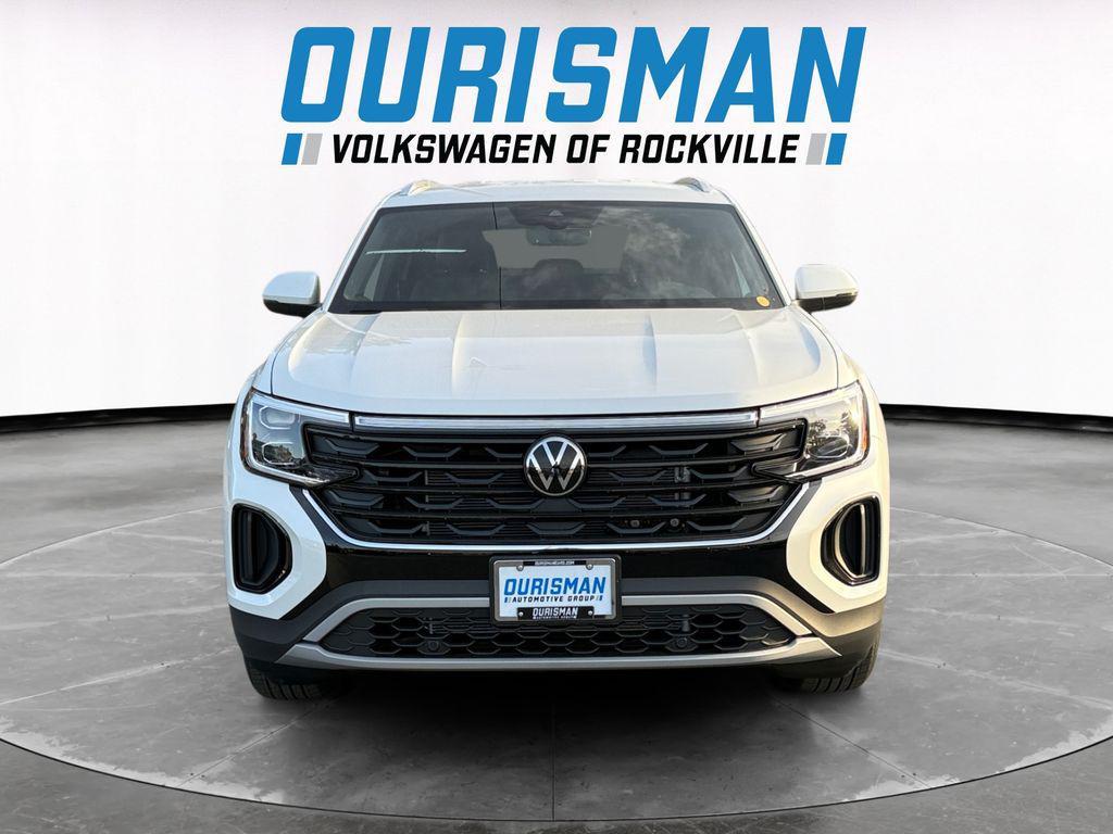 new 2026 Volkswagen Atlas Cross Sport car, priced at $40,355