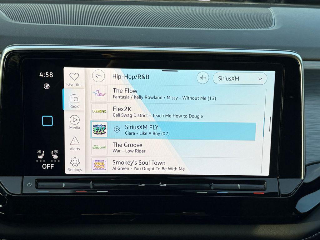 new 2026 Volkswagen Atlas Cross Sport car, priced at $40,355