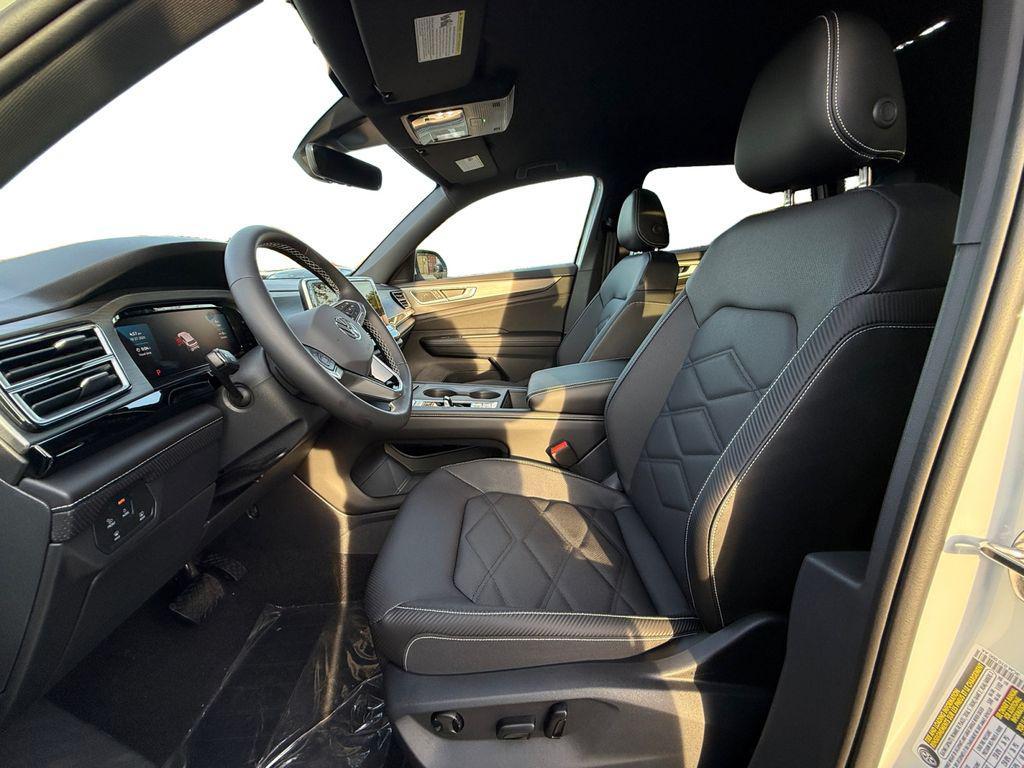 new 2026 Volkswagen Atlas Cross Sport car, priced at $40,355