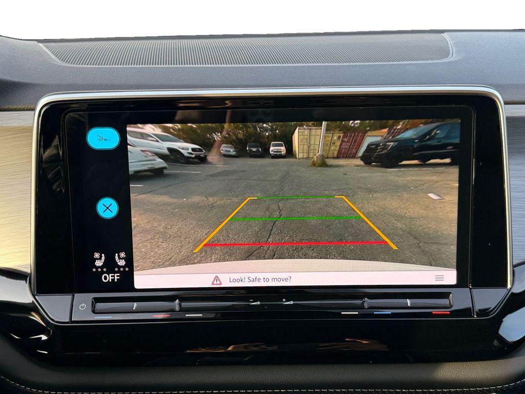 new 2026 Volkswagen Atlas Cross Sport car, priced at $40,355