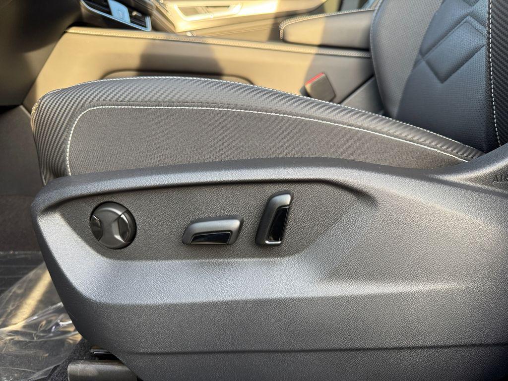 new 2026 Volkswagen Atlas Cross Sport car, priced at $40,355