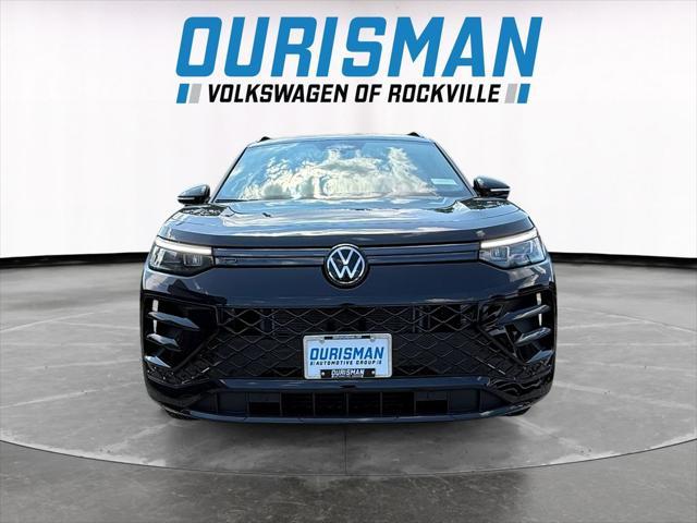 new 2025 Volkswagen Tiguan car, priced at $37,100