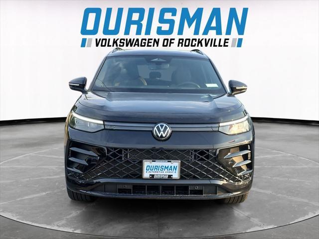 new 2025 Volkswagen Tiguan car, priced at $37,850