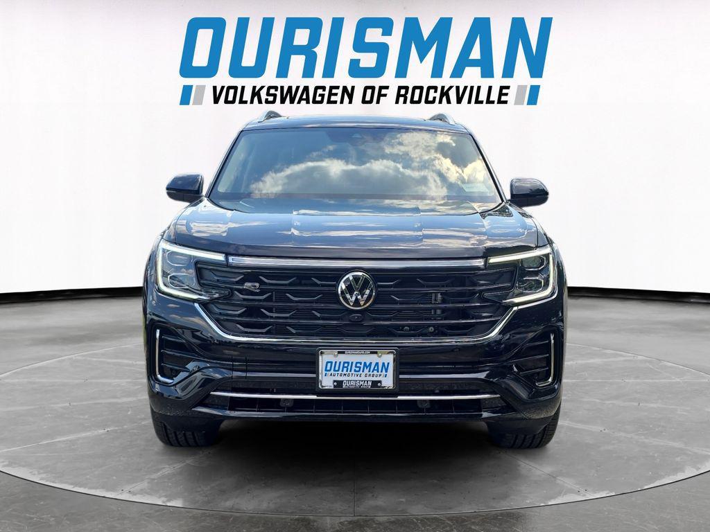 new 2025 Volkswagen Atlas car, priced at $46,373