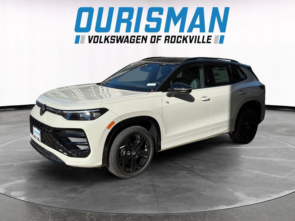 new 2025 Volkswagen Tiguan car, priced at $37,457
