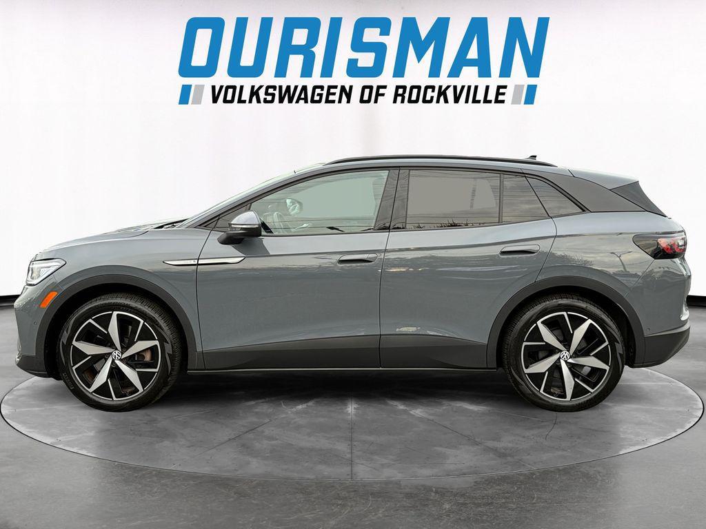 used 2023 Volkswagen ID.4 car, priced at $20,000