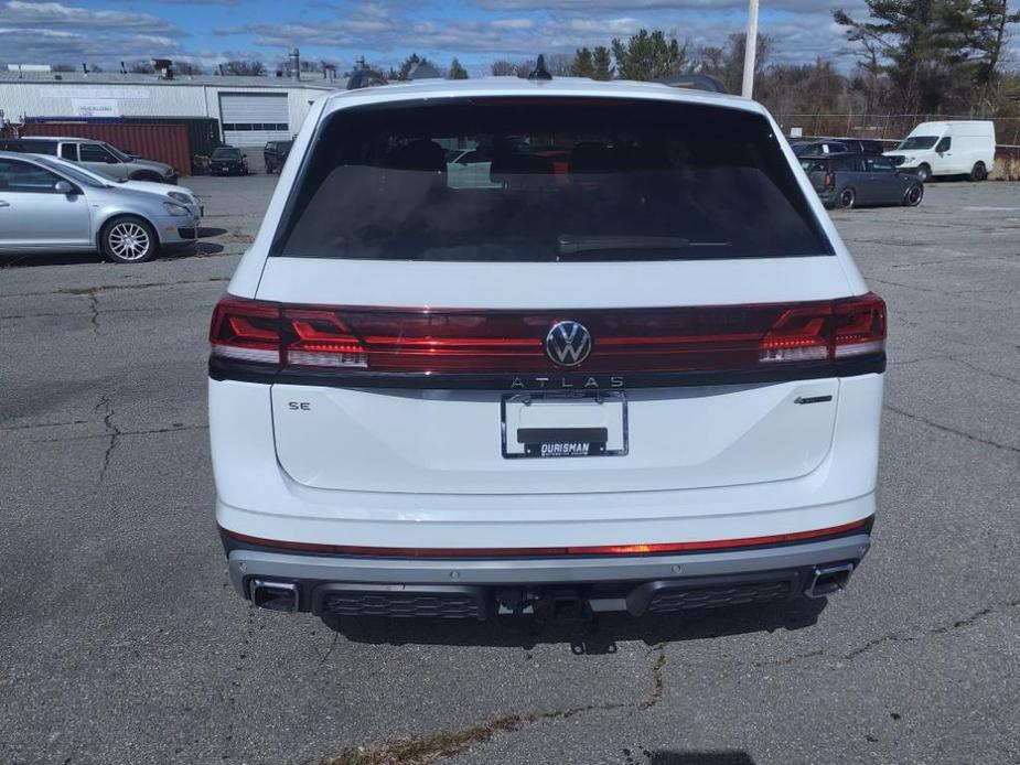 new 2024 Volkswagen Atlas car, priced at $44,332