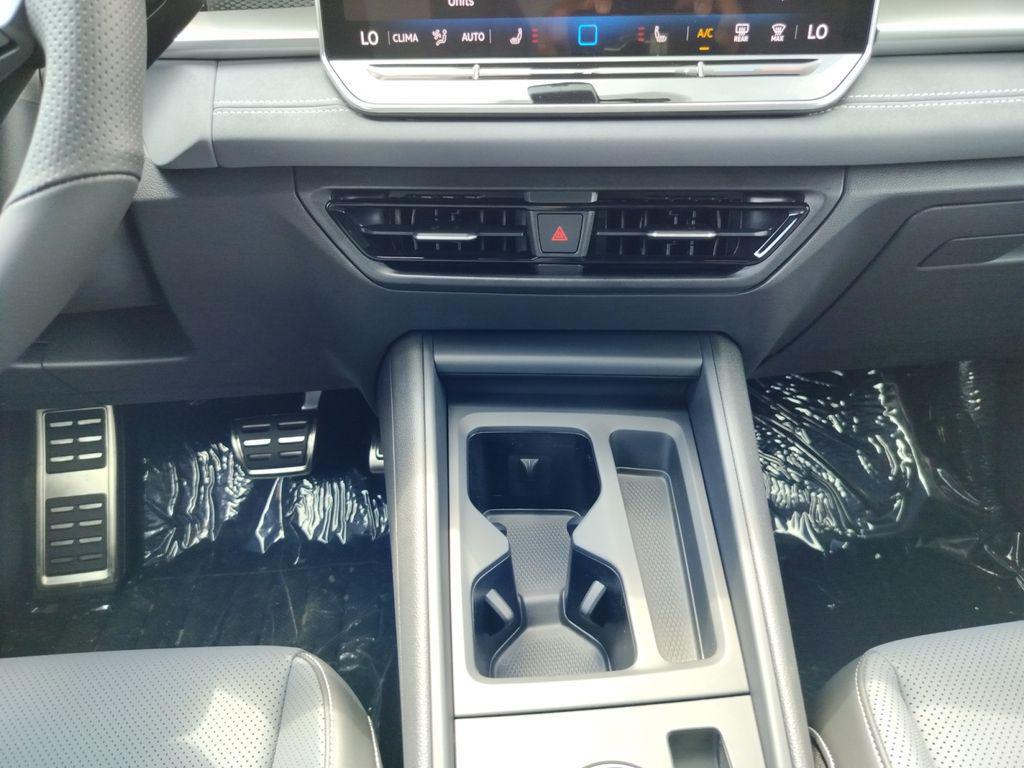 new 2025 Volkswagen Tiguan car, priced at $36,410
