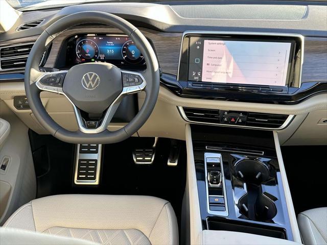 new 2025 Volkswagen Atlas car, priced at $56,126