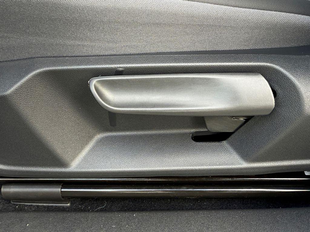 new 2025 Volkswagen ID.4 car, priced at $41,635